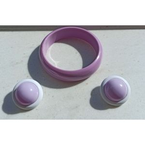 Vintage Lavander Plastic Button Clip-On Earrings And Bangle Bracelet 80s